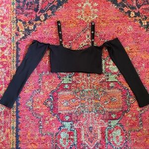 h:ours Black Crop Top